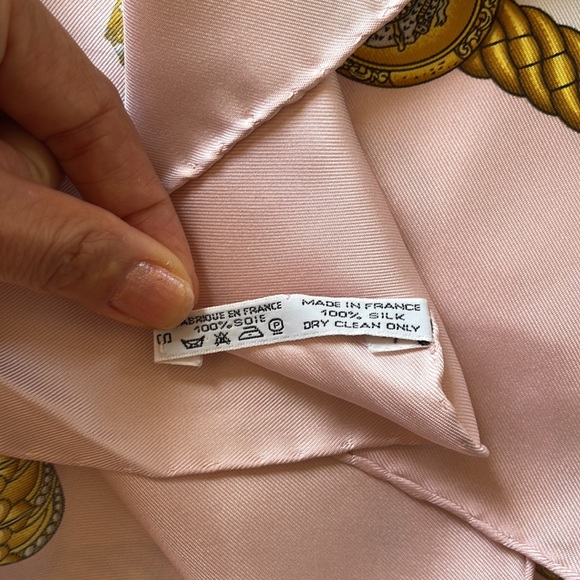 Hermes silk scarf 90cm 35-35 - Picture 8 of 10